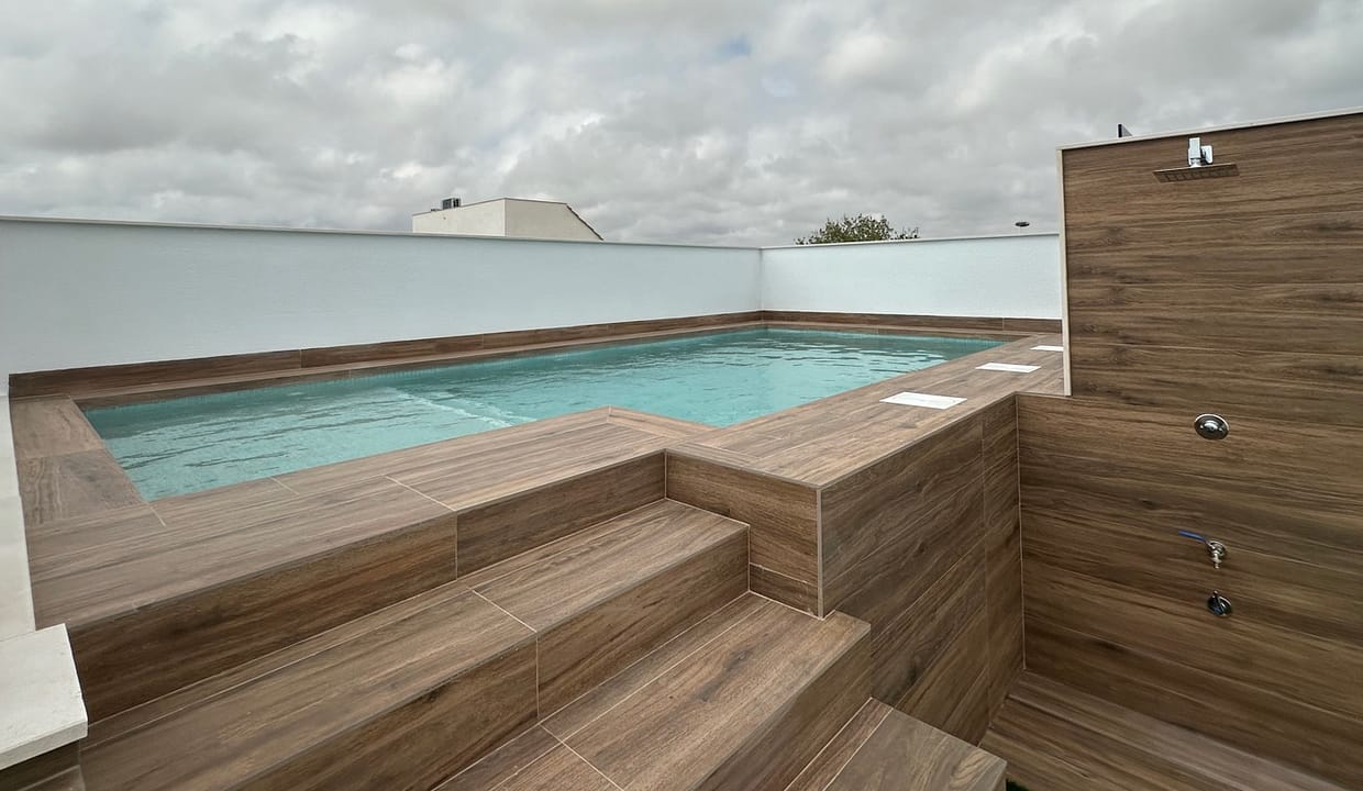 hh82940539-01-image-3