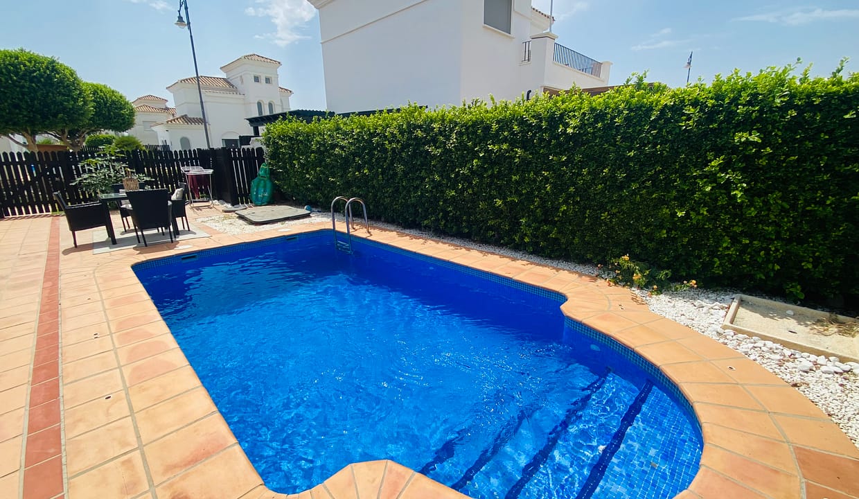 Photo 18-8-25, 14 14 57