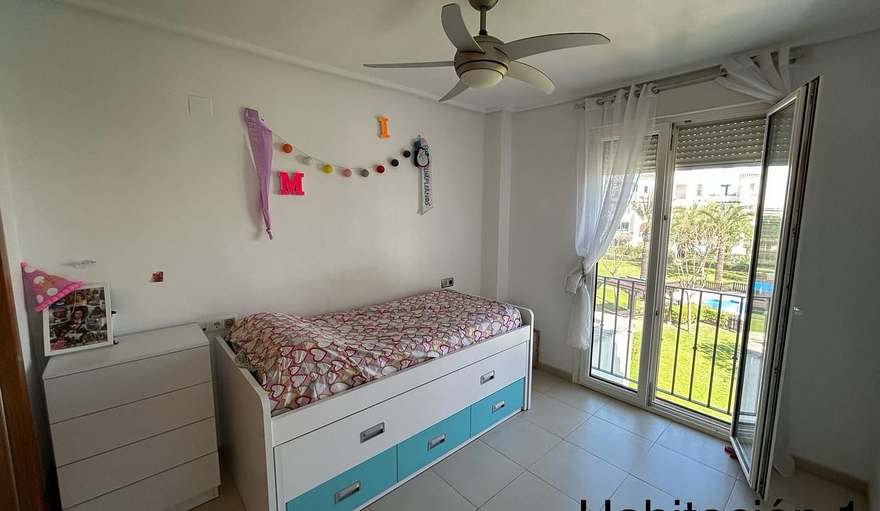 1726d129-80e1-4b48-9825-97303fedcee0