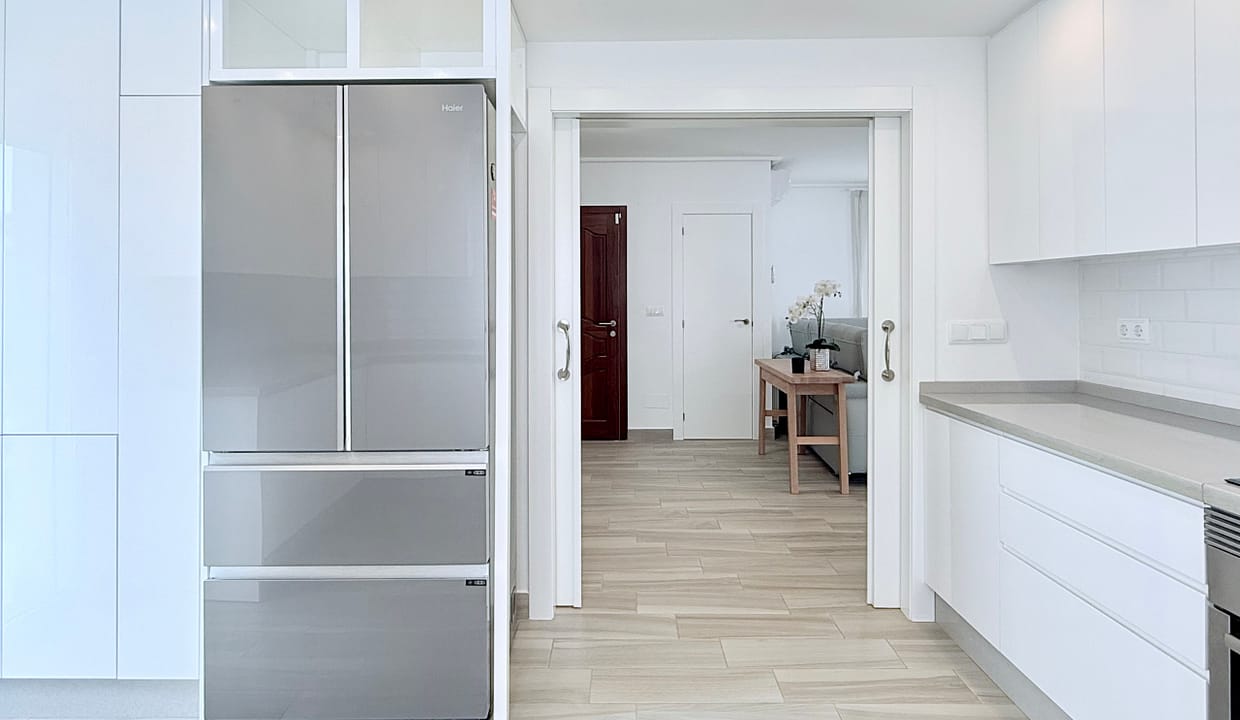 modern-kitchen-baron-villa-mar-menor-golf-resort-levante-properties-02-scaled