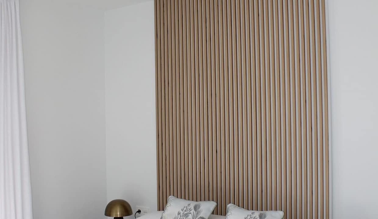 hh73940783-01-image-35