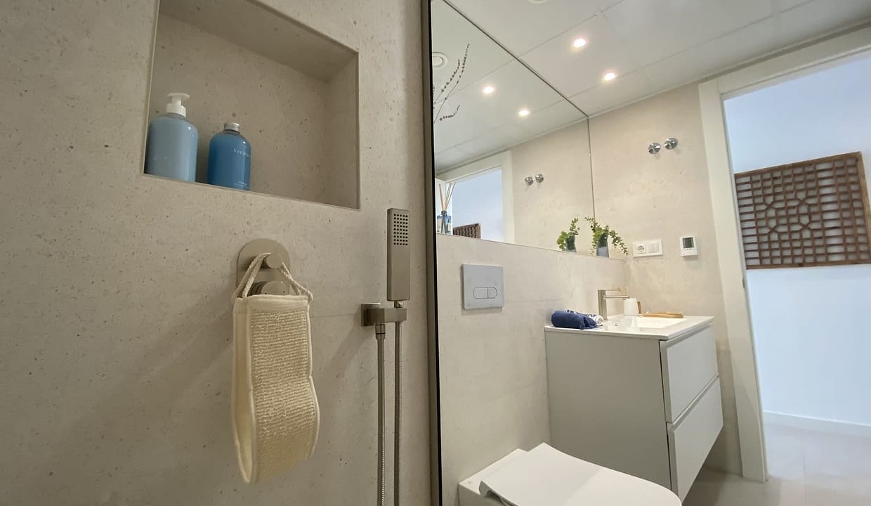 hh62773019-02-image-21