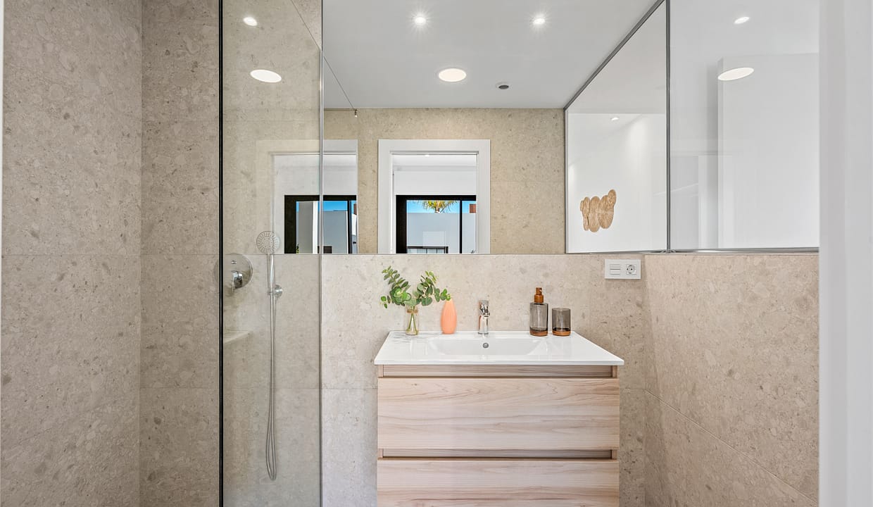 hh51332676-02-image-1