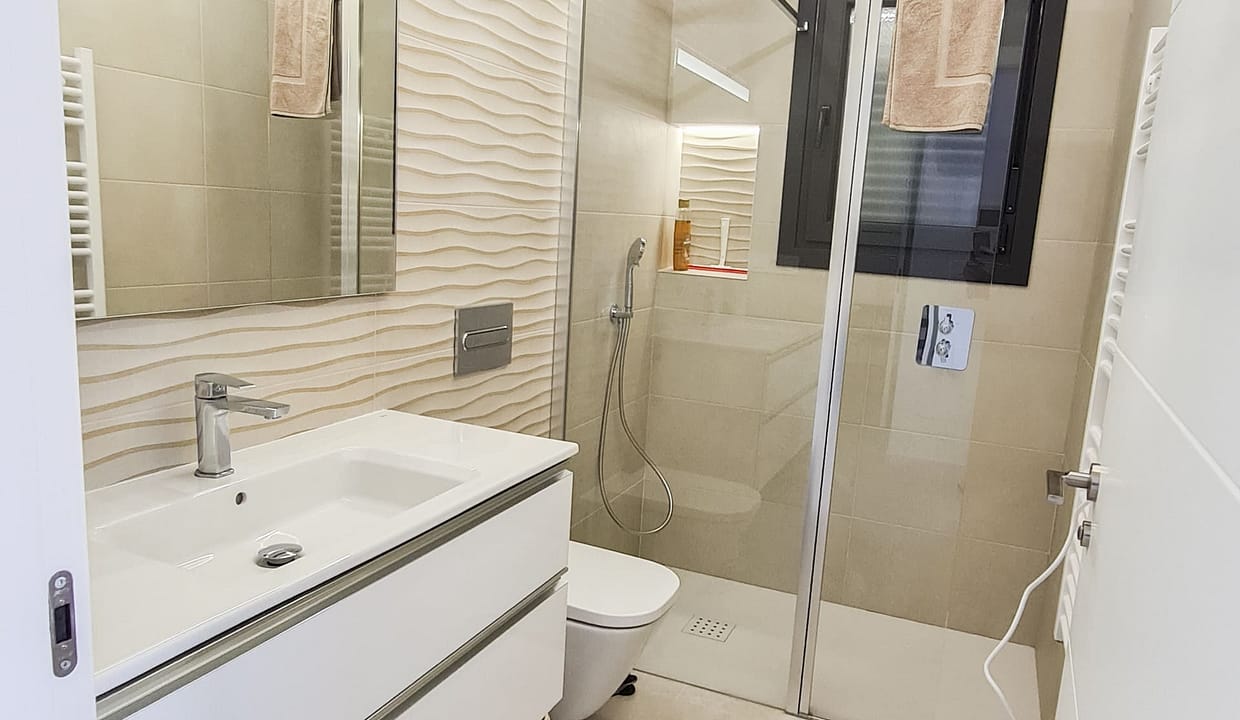 hh47196261-01-image-18