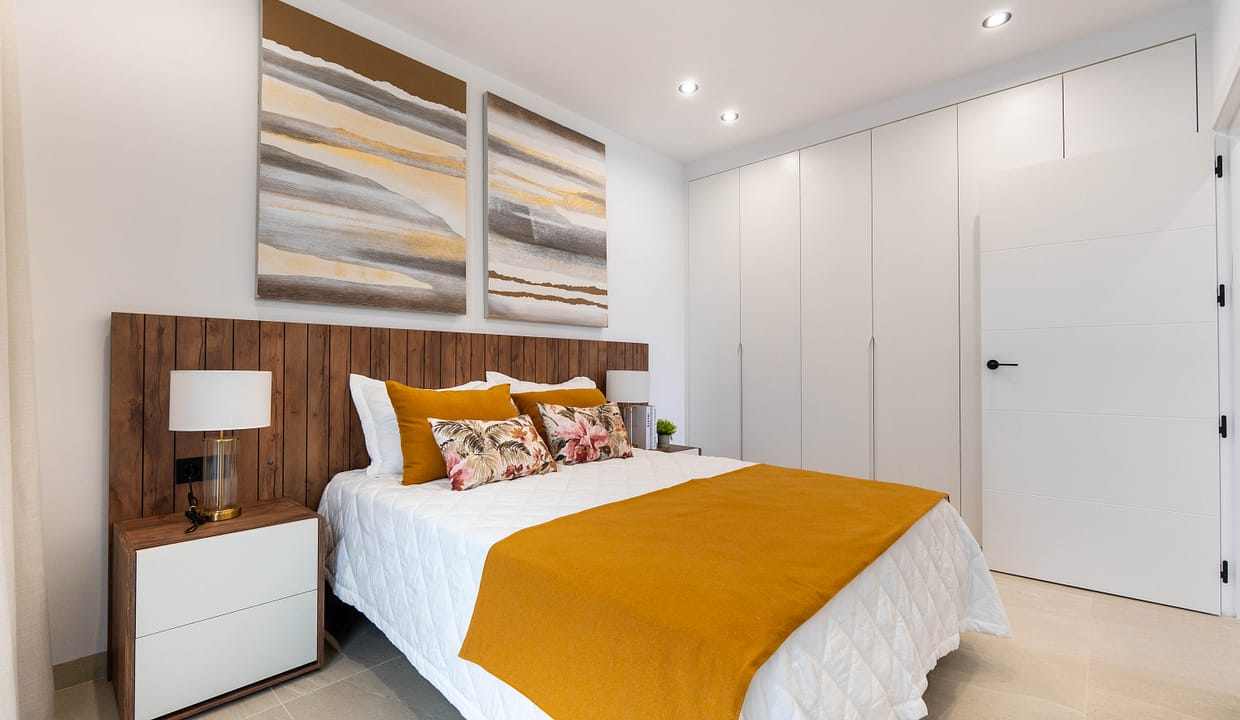 hh30892676-03-image-23