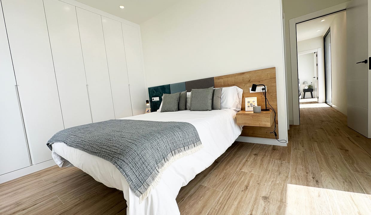 hh80182911-01-image-23