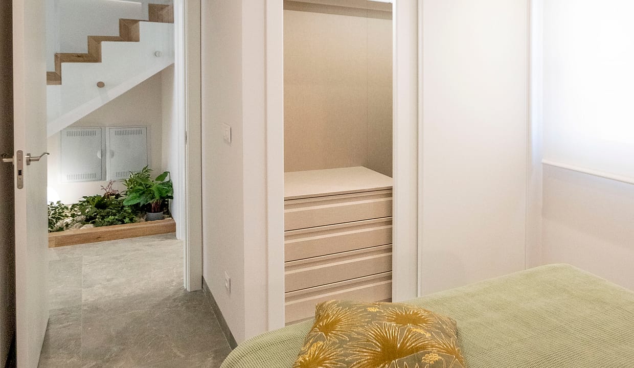 hh42298998-01-image-29