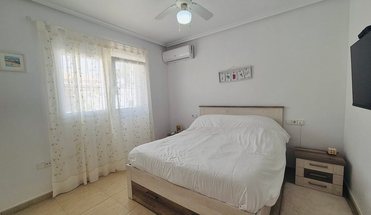 3 Bed, 2 Bath Detached Villa For Sale - Urbanisation Lo Santiago, Murcia 24