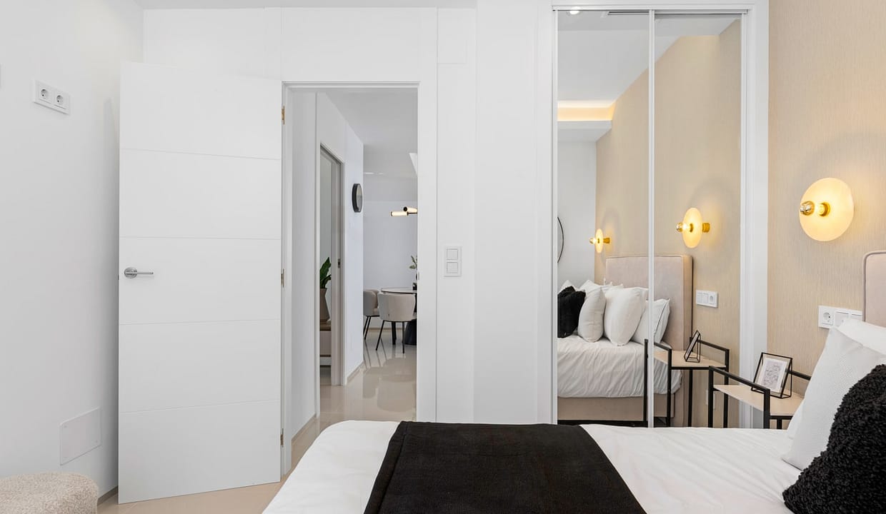 hh47987686-01-image-2