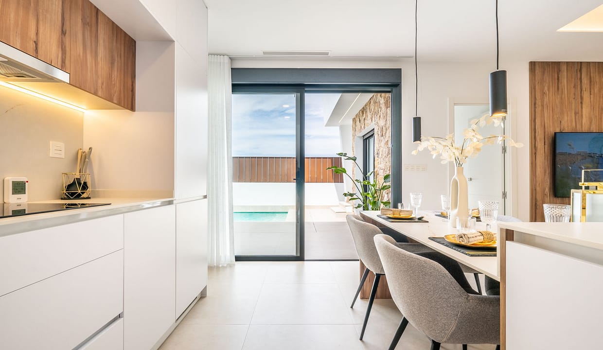 hh22778489-01-image-10