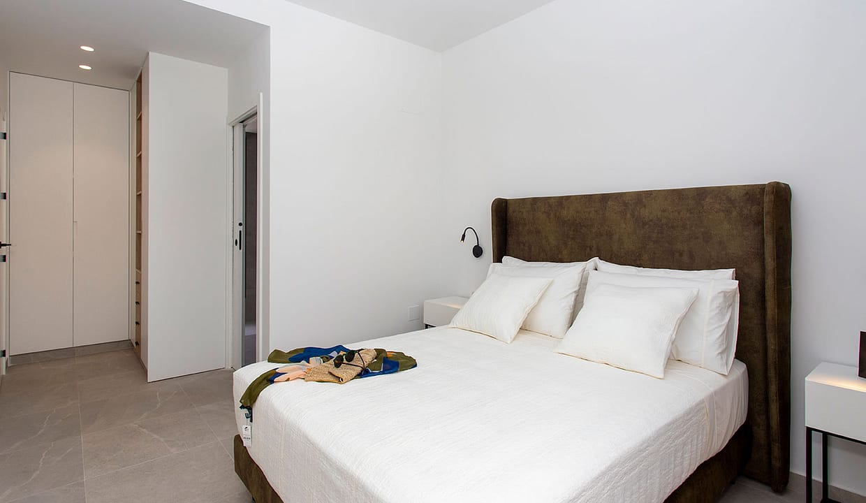 hh64579138-01-image-27