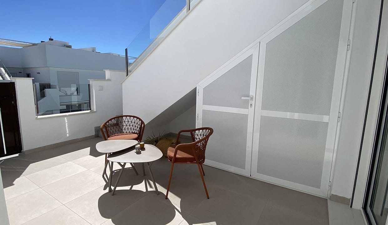 hh62773019-02-image-34