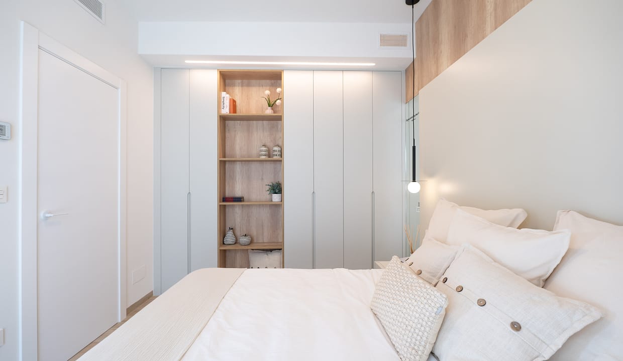 hh79676895-01-image-27