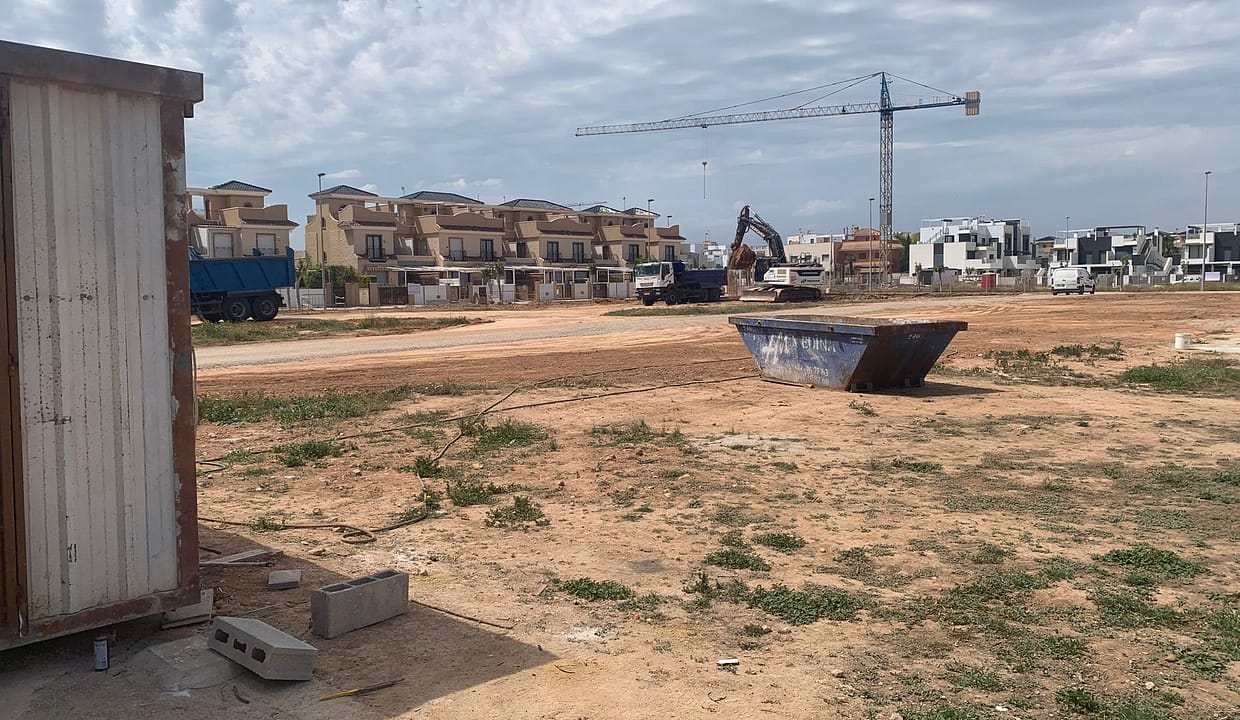 hh73811377-01-image-33