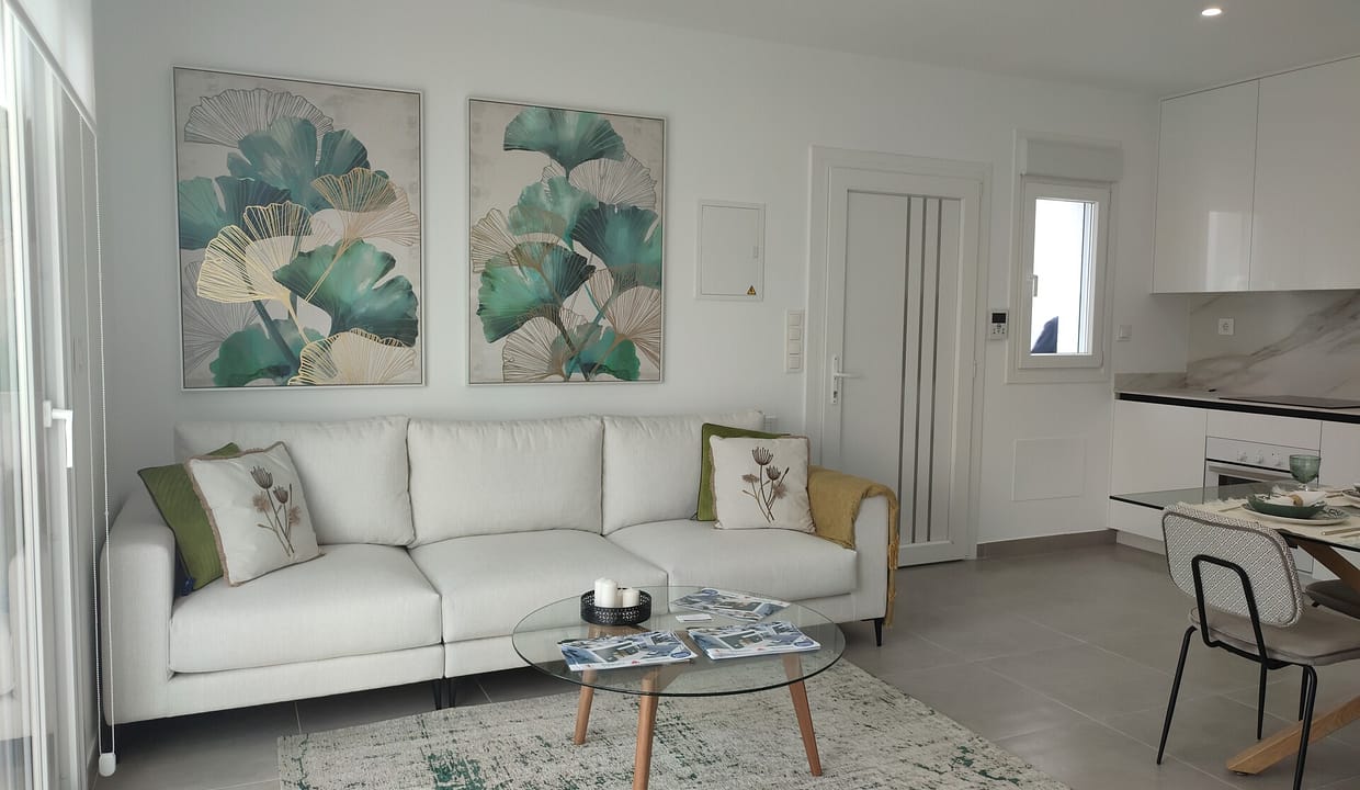 hh35370592-01-image-15