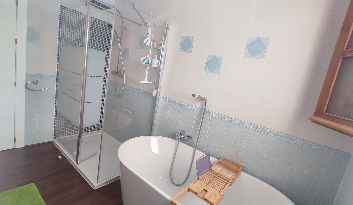 30207-villa-for-sale-in-gea-y-truyols-21854668-large