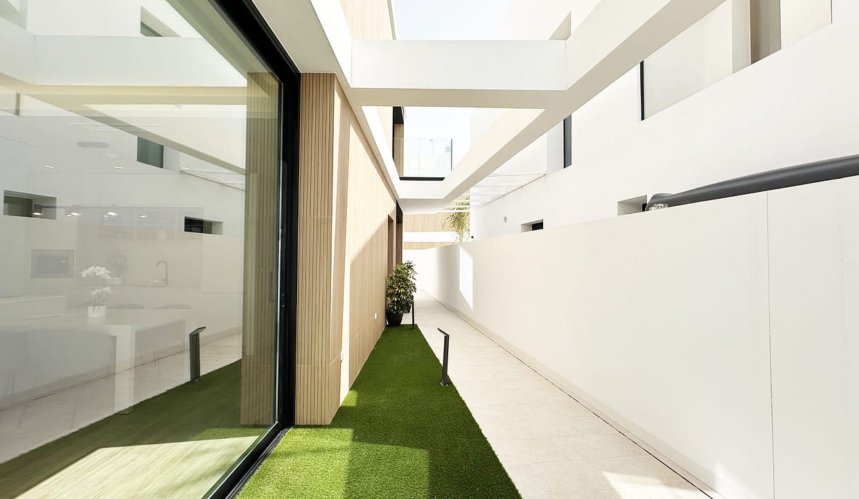 hh80182911-01-image-6