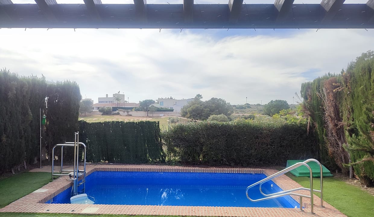 30751-villa-for-sale-in-peraleja-golf-resort-24475809-large