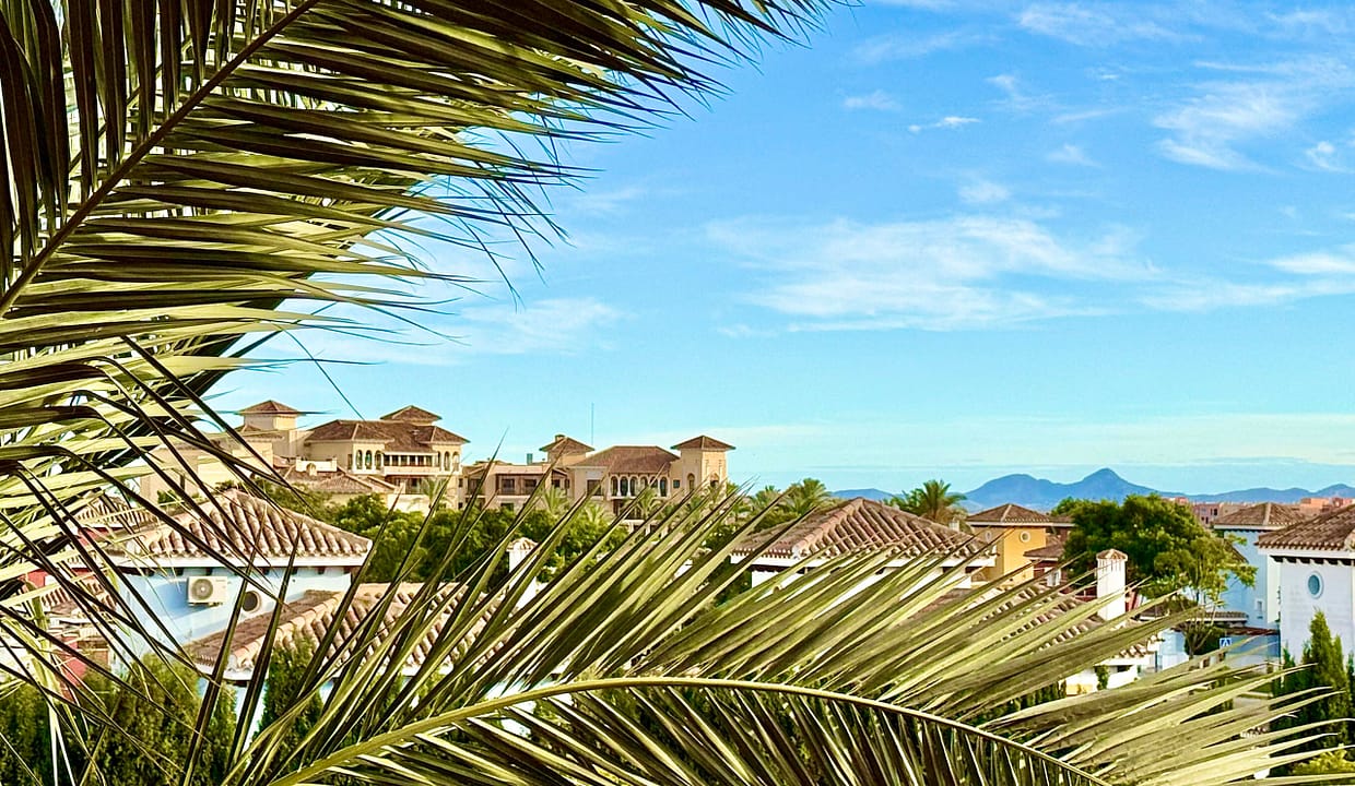 levante-properties-mar-menor-golf-resort-resort-view-rooftops-hotel-01-scaled