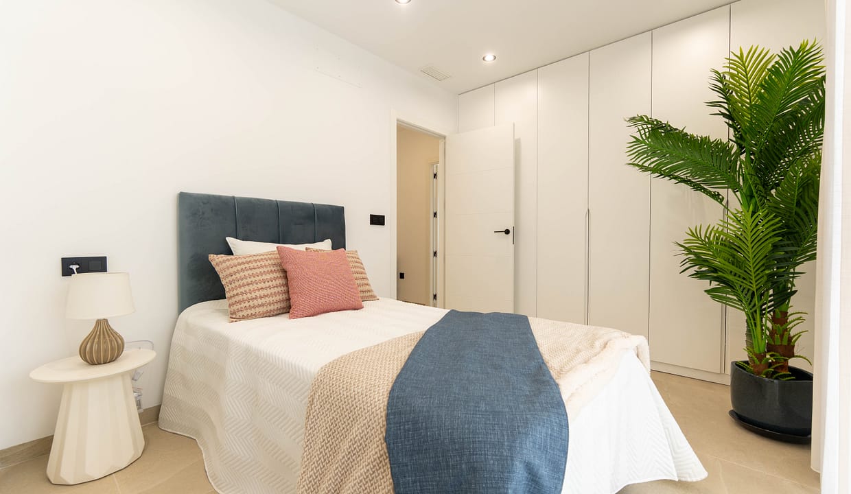 hh30892676-01-image-28