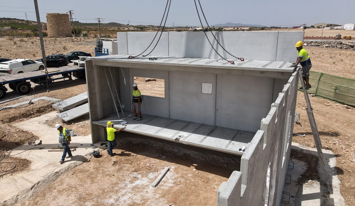 hh17654404-04-image-18