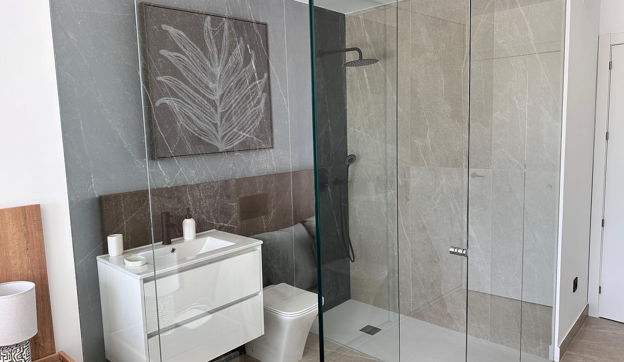 hh27415914-01-image-35