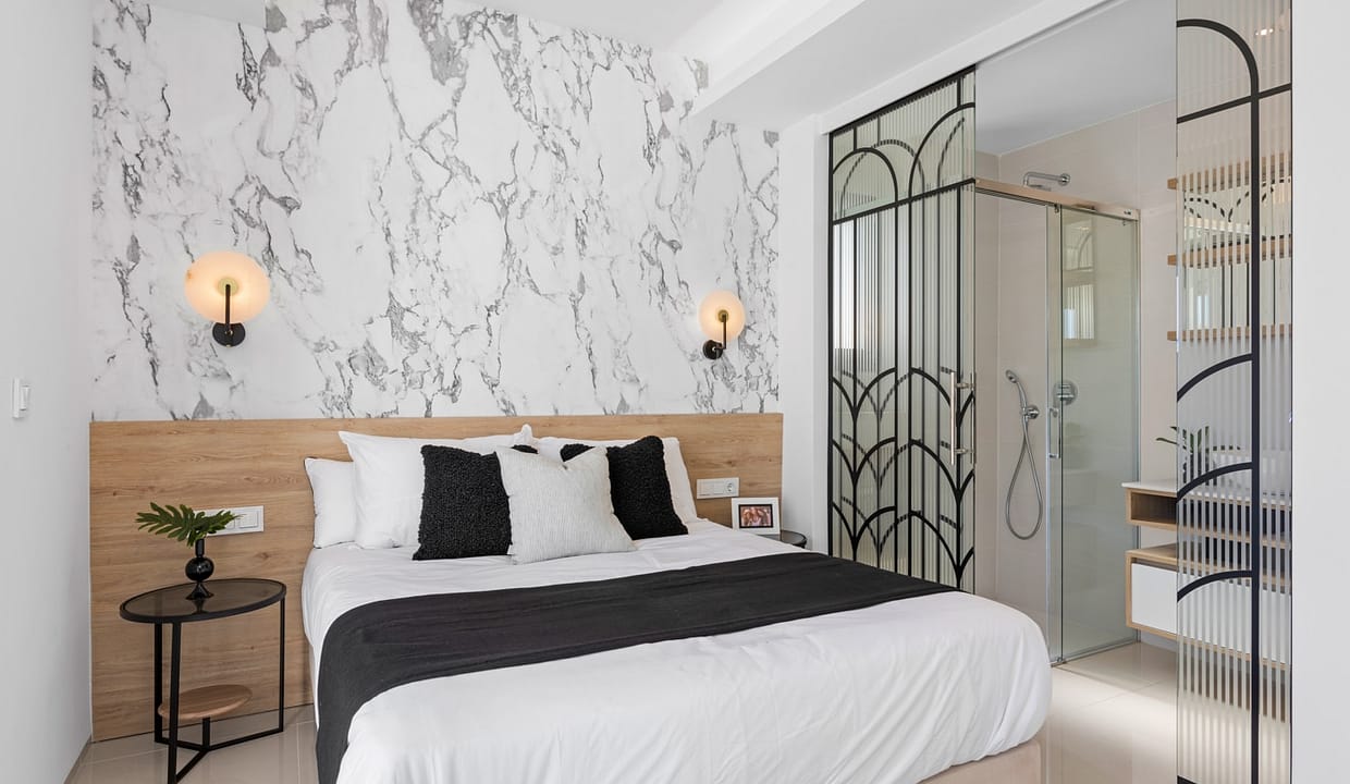 hh47987686-01-image-18