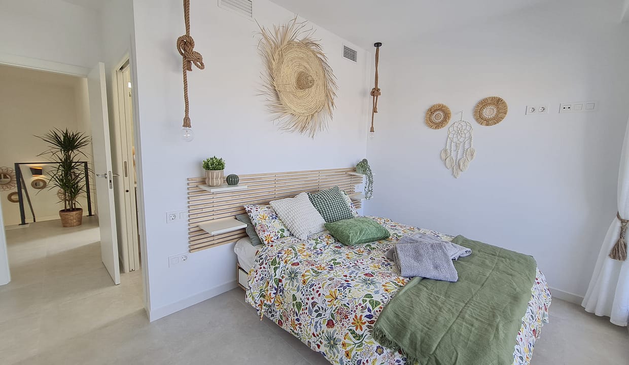 hh47196261-01-image-22