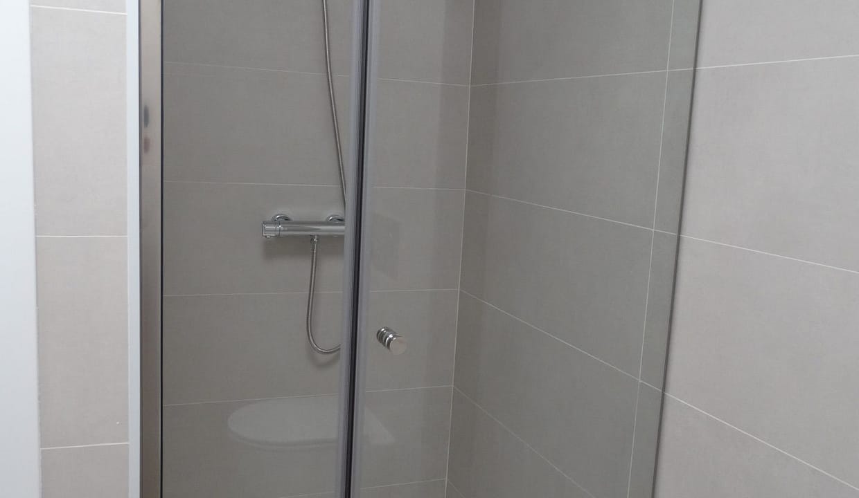 hh75810183-01-image-12