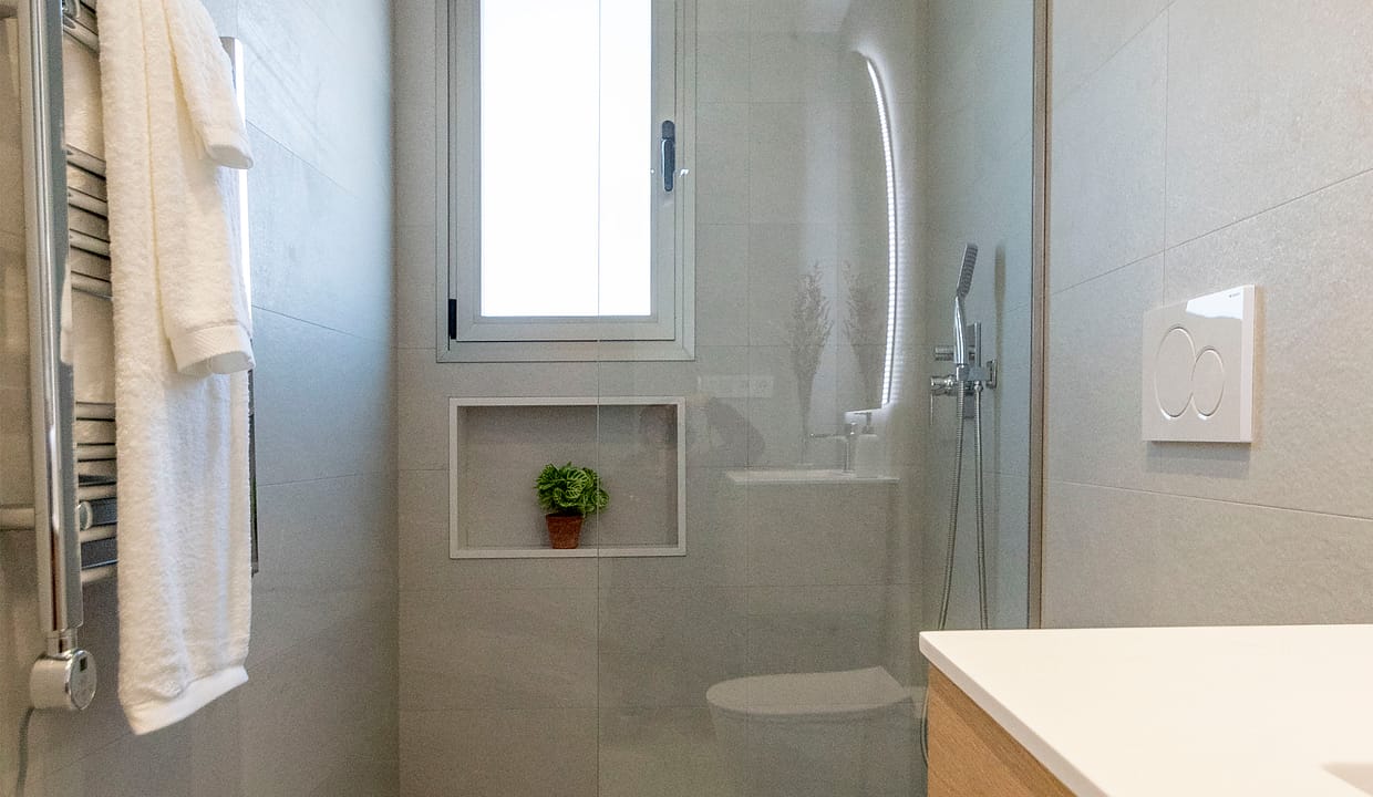 hh42298998-01-image-47