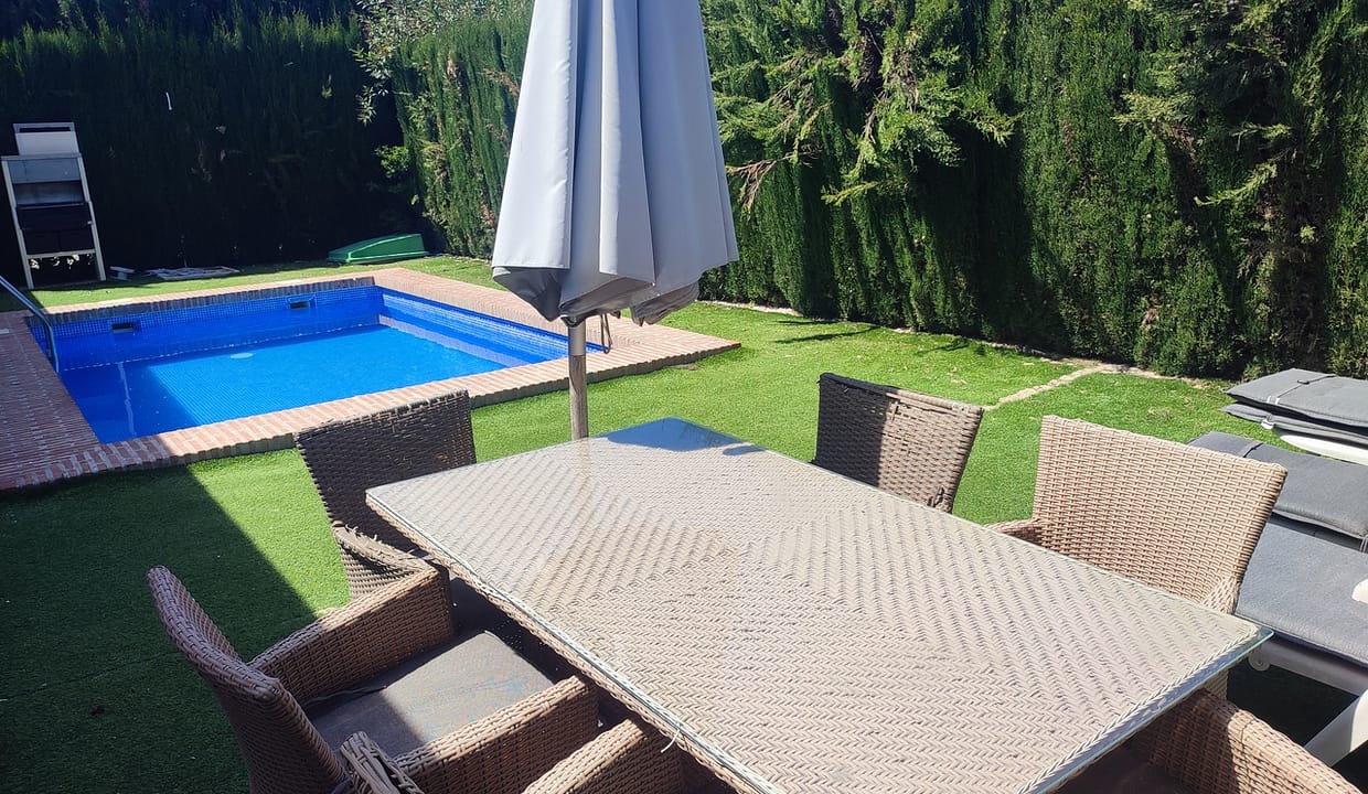 31059-villa-for-sale-in-peraleja-golf-resort-25258379-large