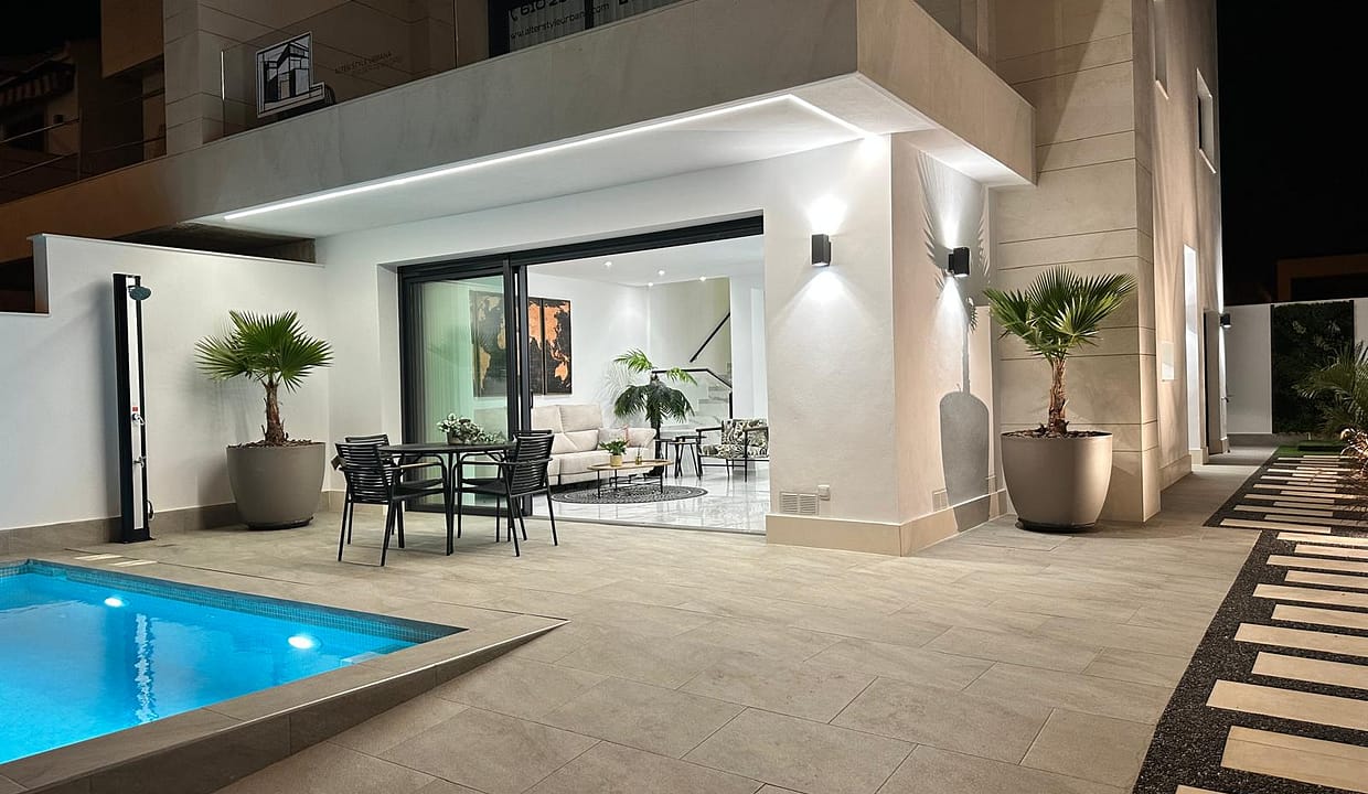 hh36297299-01-image-25