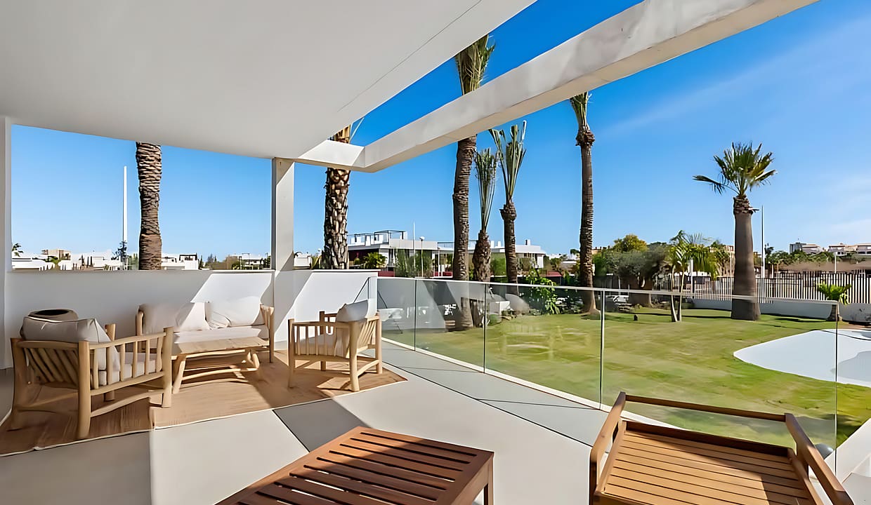 hh67925010-04-image-7