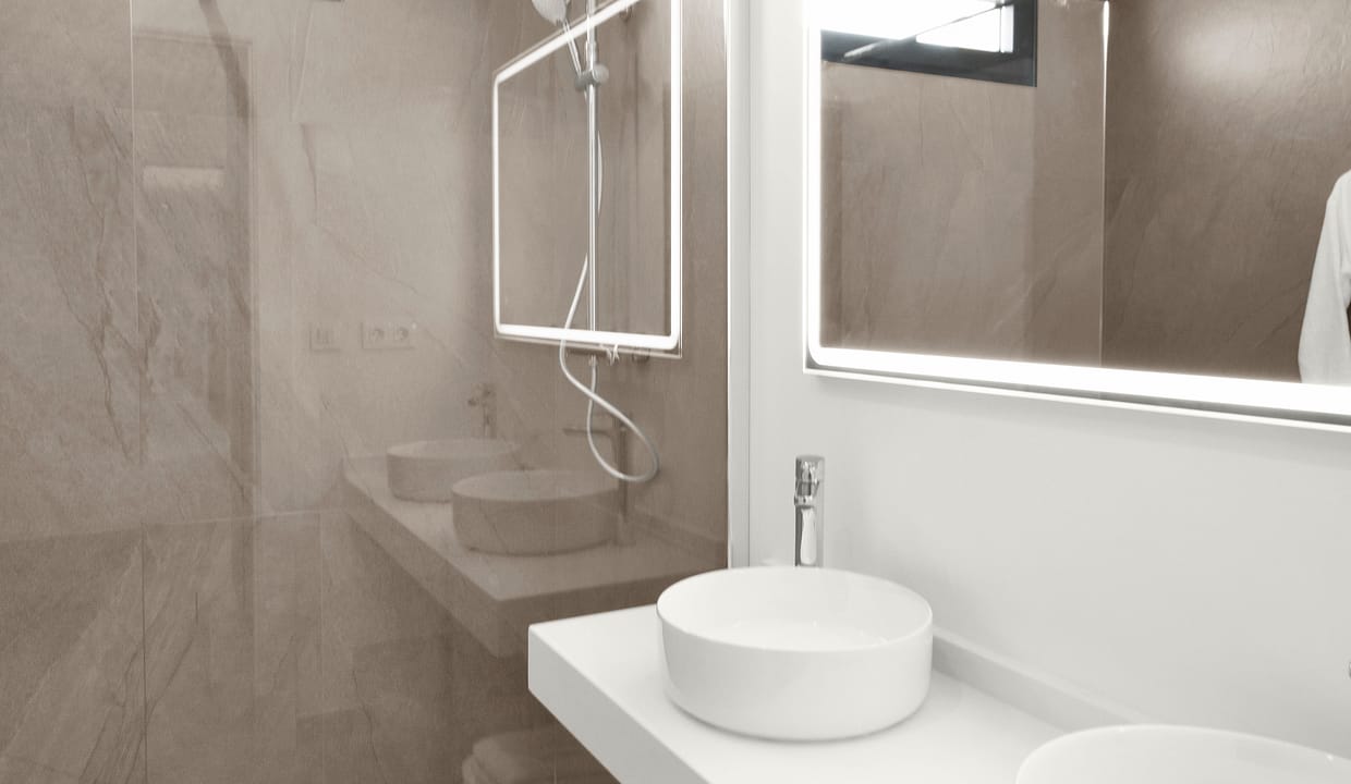 hh75131127-02-image-14