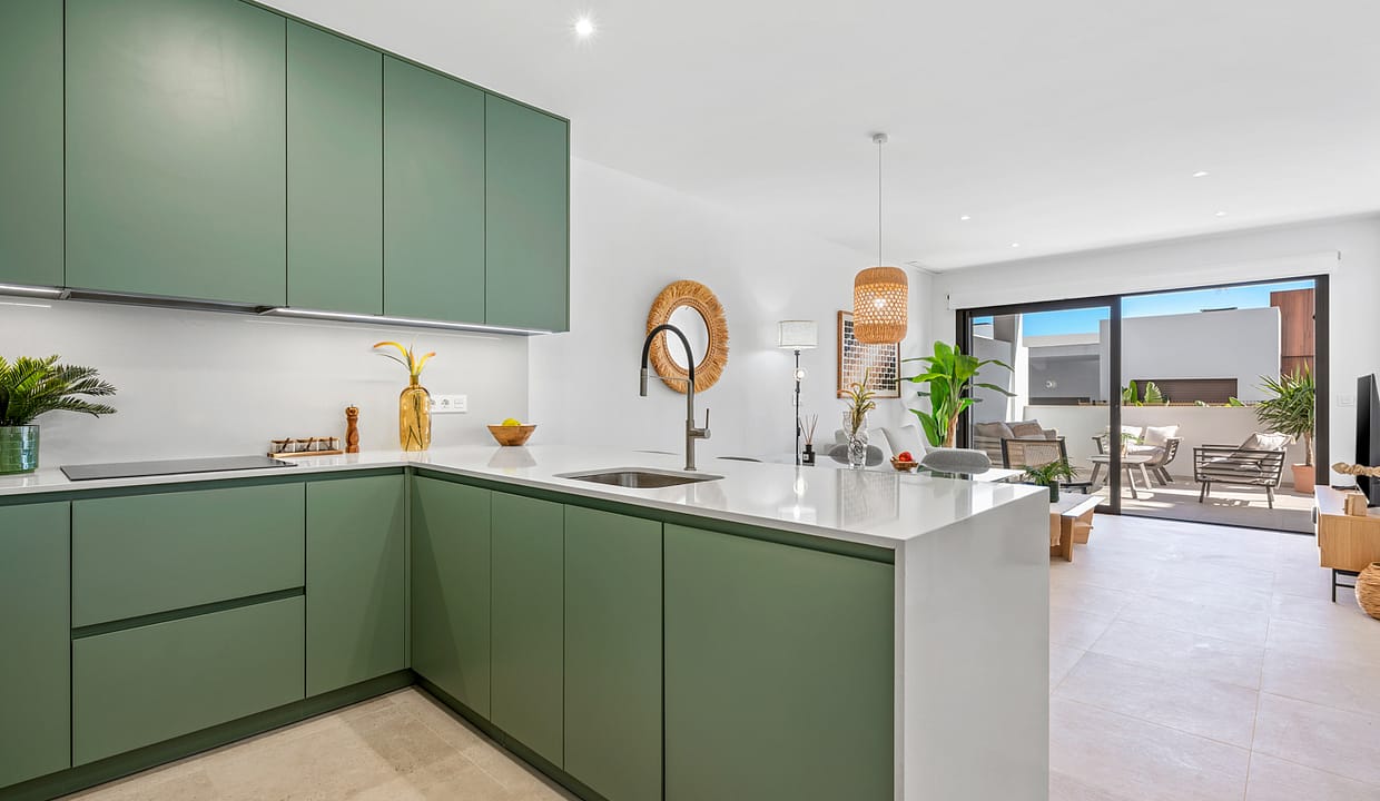 hh51332676-02-image-33