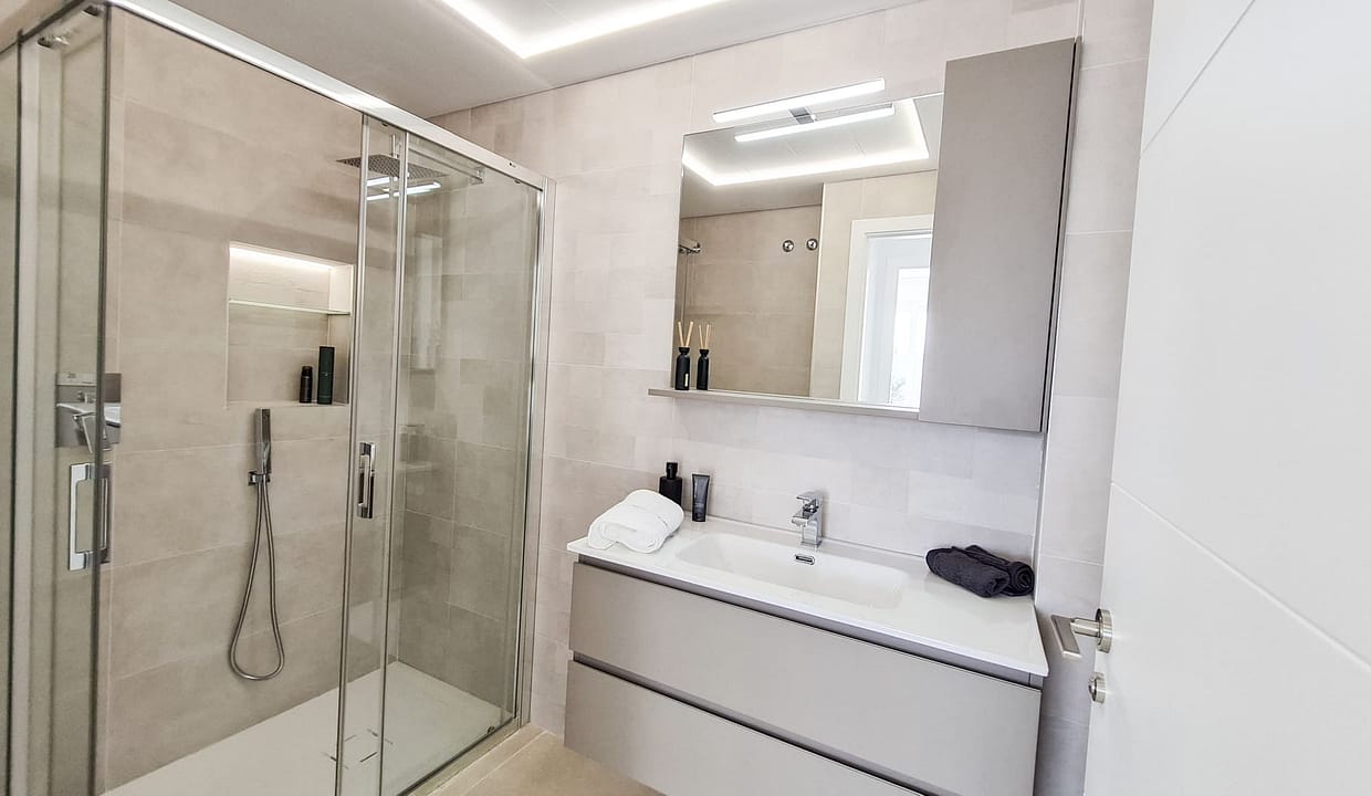 hh44794162-01-image-23