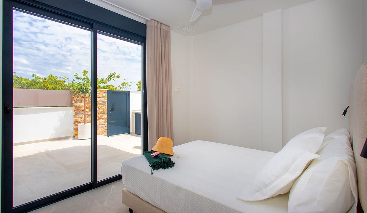 hh64579138-01-image-12