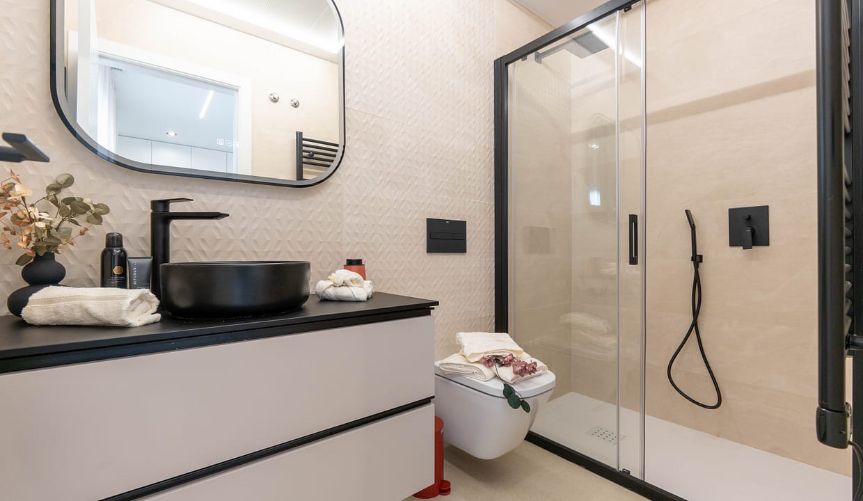 hh30892676-03-image-29