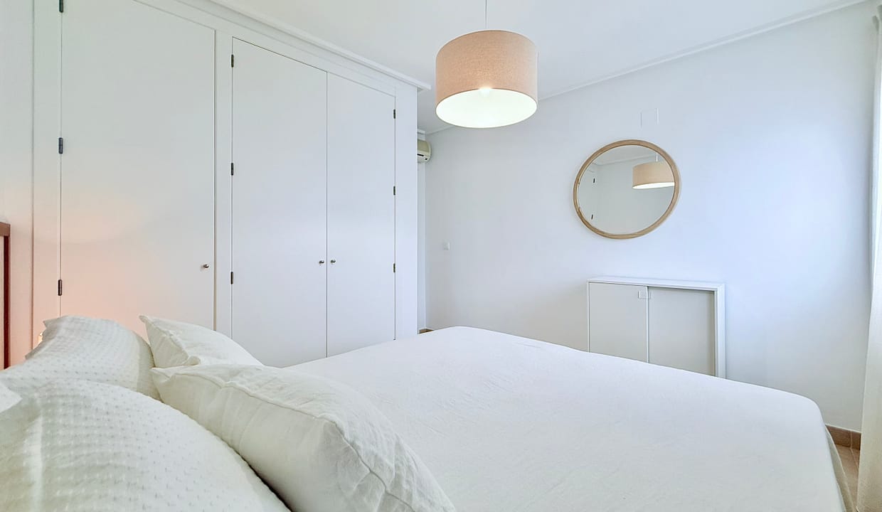 mar-menor-golf-resort-baron-villa-second-bedroom-levante-properties-02-scaled