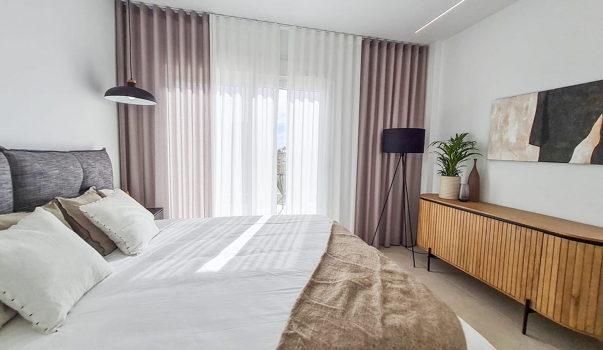 hh44794162-01-image-8