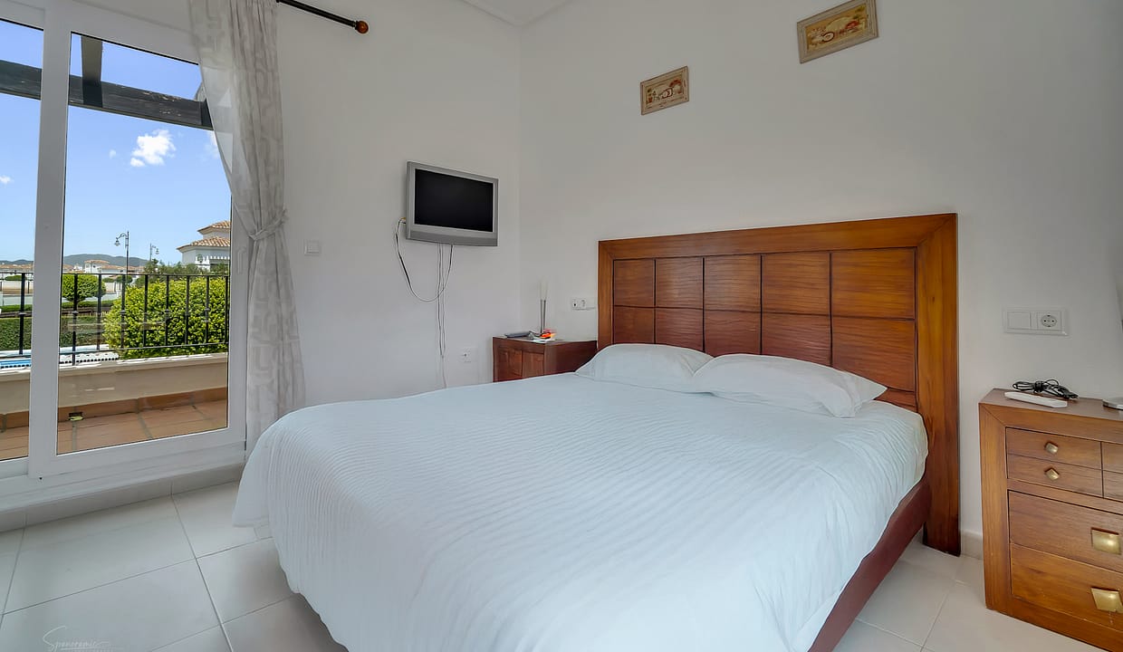 3 Bed, 3 Bath South Facing Enebro Villa For Sale - La Torre Golf Resort, Murcia 2