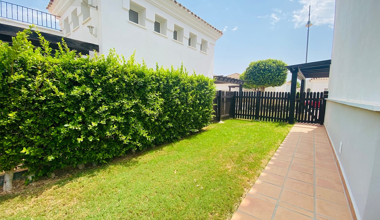 Photo 18-8-25, 14 14 23