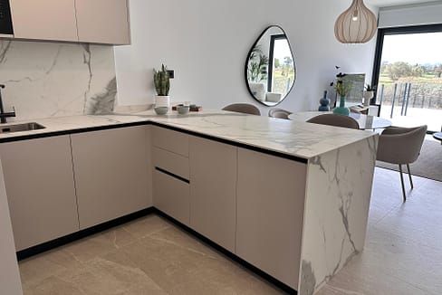 hh27415914-01-image-42