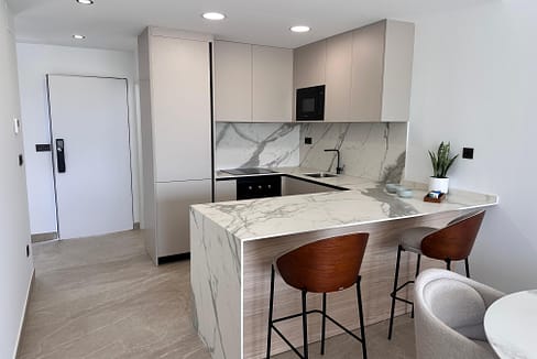 hh27415914-01-image-6