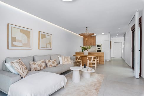 hh63389860-01-image-25