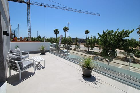 hh79845964-01-image-26