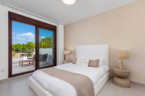 hh63389860-01-image-8