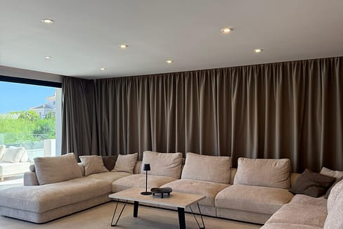 PHOTO-2025-10-01-13-24-39