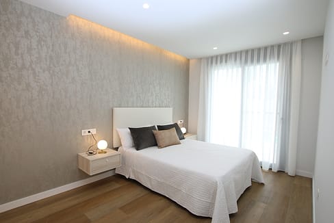 hh79845964-01-image-8