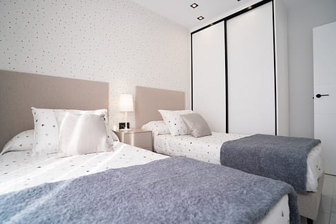 hh35092808-01-image-32